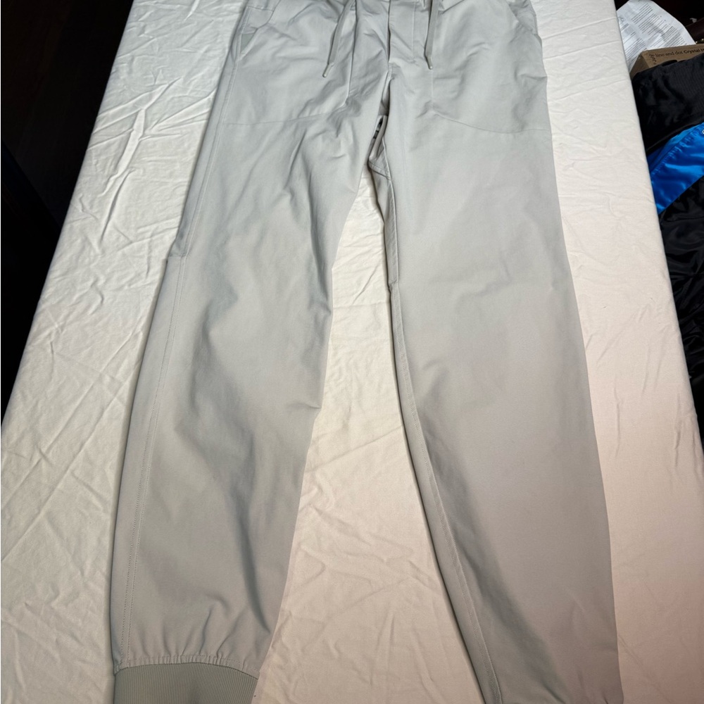 lululemon athletica Light tan Sweatpants